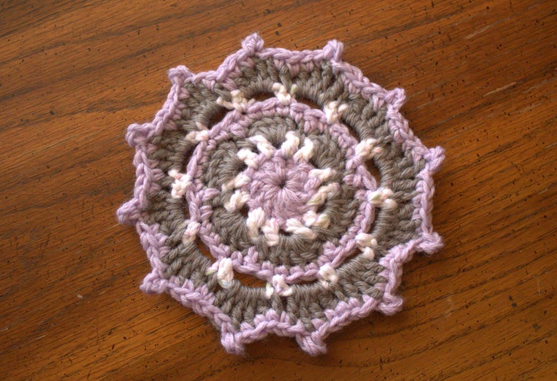 mandala coaster final round Mandala Coaster Pattern instruction final step