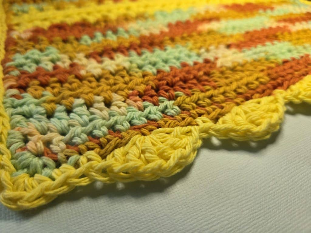 Easy half double crochet hand towel worked in a simple repeating stitch