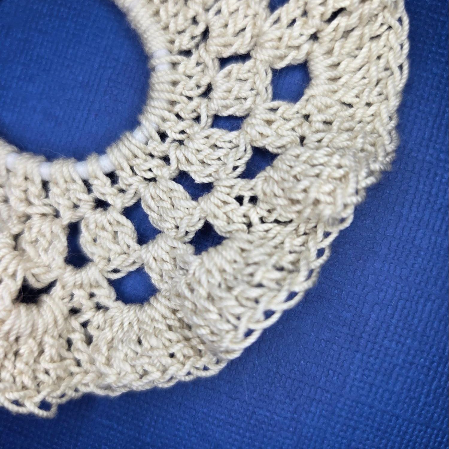 Classic 10 Ruffle Scrunchie Classic 10 trend variation of ruffle scrunchie with dark blue background.